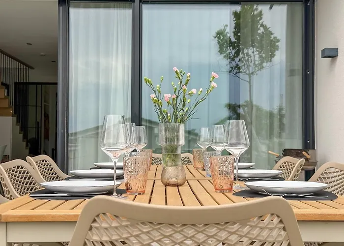 Ava Am Hainer Neukieritzsch